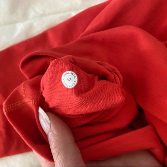 FIRM. Lululemon align high rise “28 - Picture 5 of 6